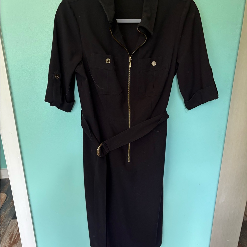 Roz & Ali Black Belted Dress